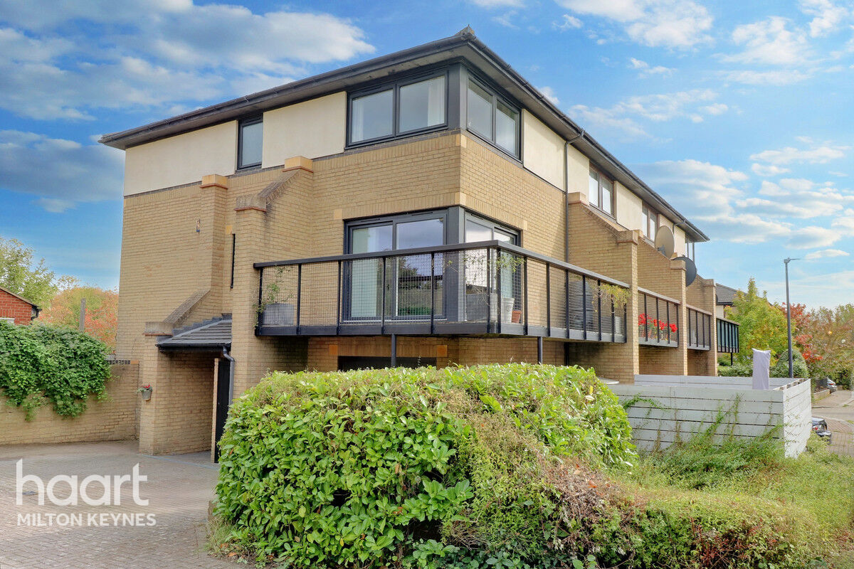 4 bedroom End of terrace house Adelphi Street, Campbell Park, Milton