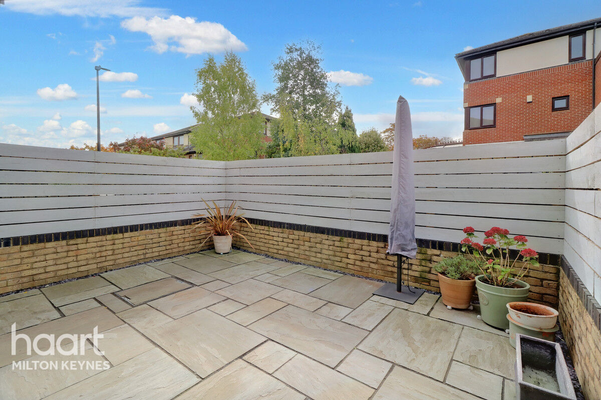 4 bedroom End of terrace house Adelphi Street, Campbell Park, Milton