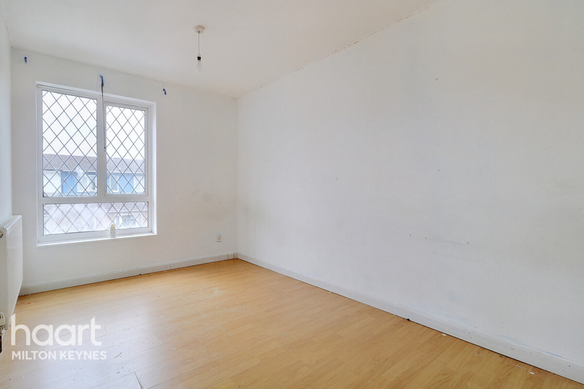 3 bedroom Detached house Wandsworth Place, Bradwell Common £280,000 haart