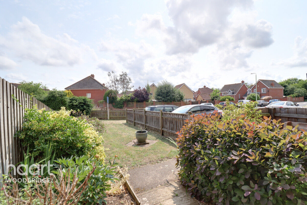 2 bedroom End of terrace house Brook Farm Road, Saxmundham £190,000