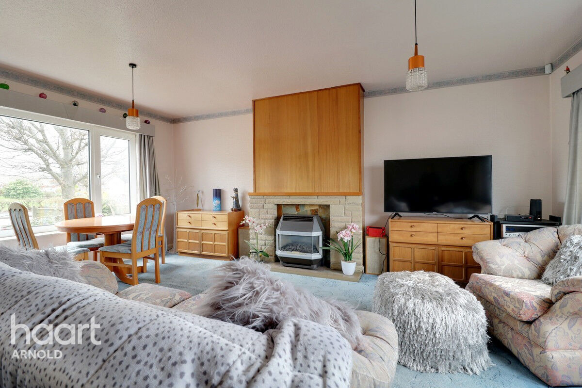 4 bedroom Detached house Middlebeck Drive, Nottingham £265,000 haart