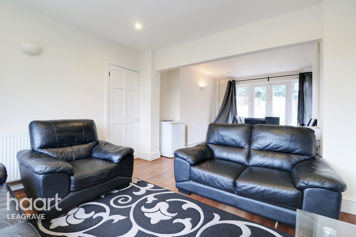 3 bedroom Terraced House Bramingham Road, Luton £260,000 haart