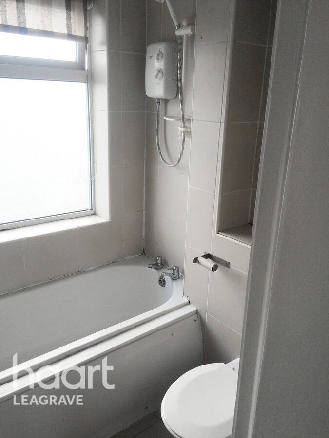 3 bedroom Terraced House Bramingham Road, Luton £260,000 haart