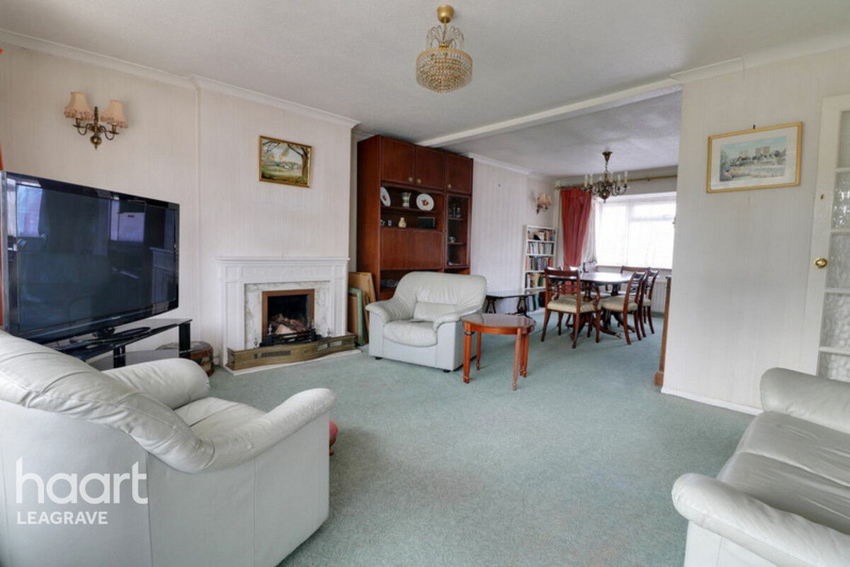 4 bedroom Detached bungalow Onslow Road, Luton £450,000 haart