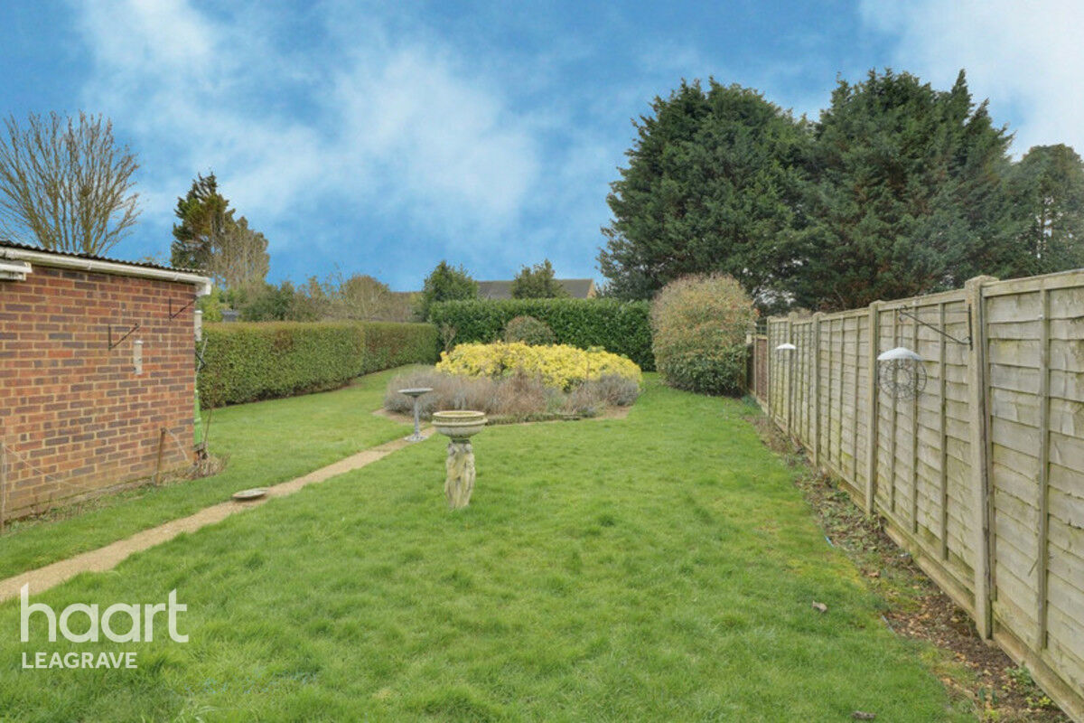 4 bedroom Detached bungalow Onslow Road, Luton £450,000 haart