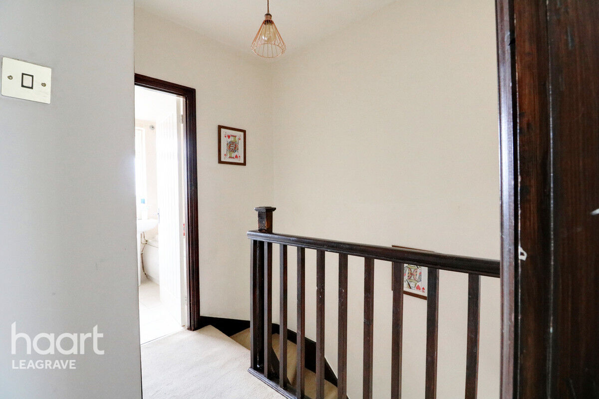 3 bedroom Terraced House Westmorland Avenue, Luton £325,000 haart