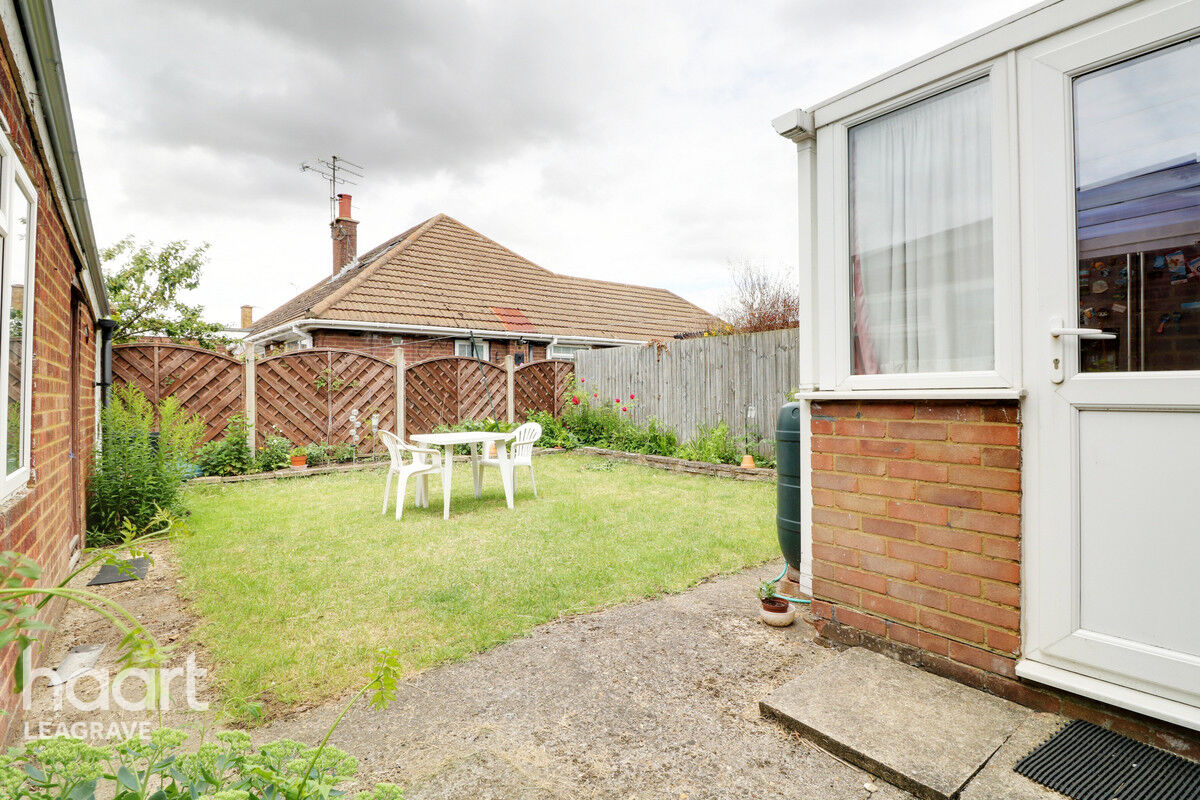 4 bedroom Semidetached house Westmorland Avenue, Luton £375,000