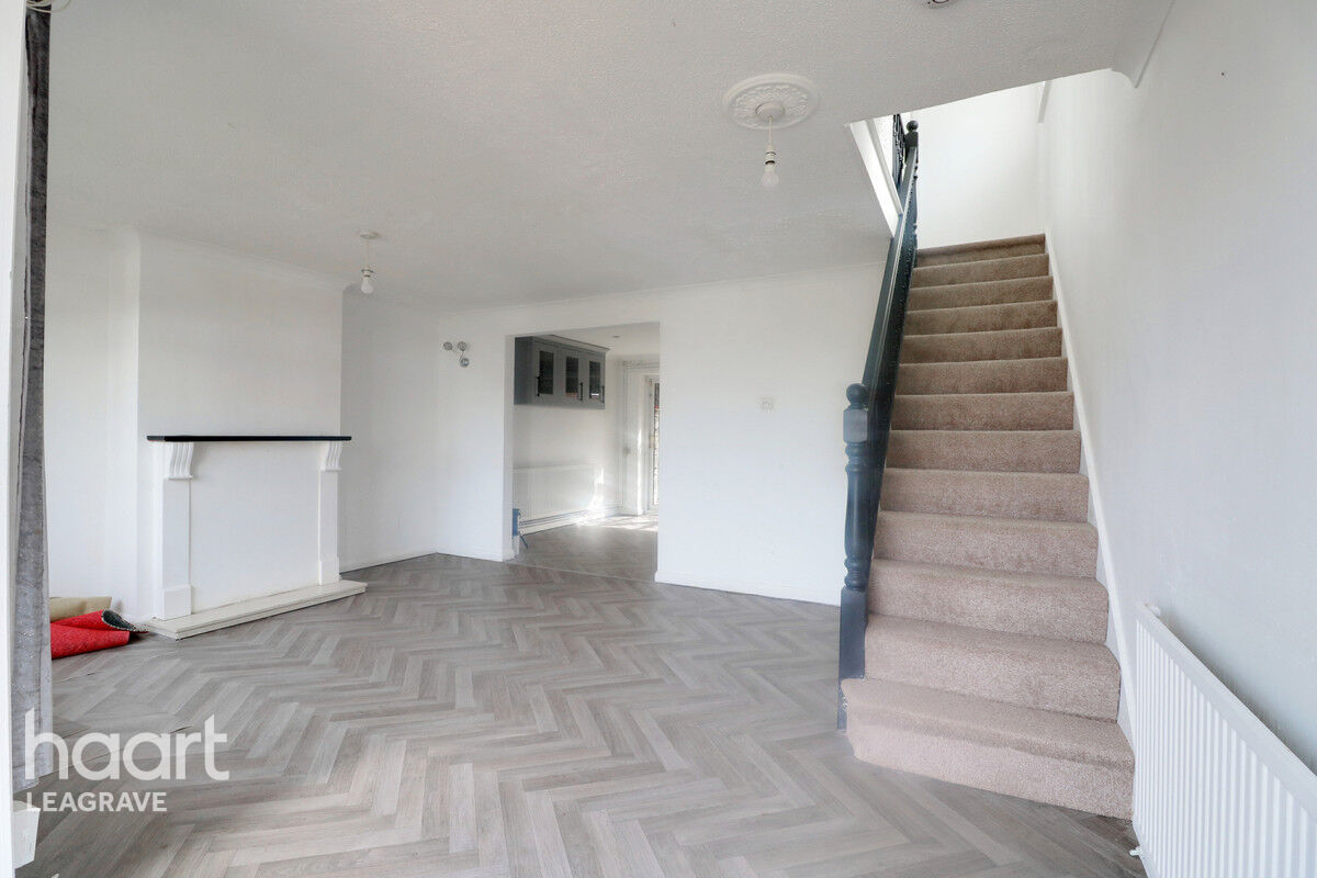 3 bedroom Semidetached house Sudbury Road, Luton £325,000 haart