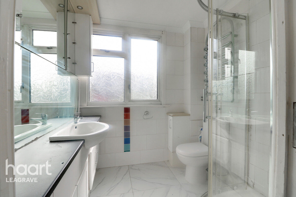 3 bedroom Semidetached house Sudbury Road, Luton £325,000 haart