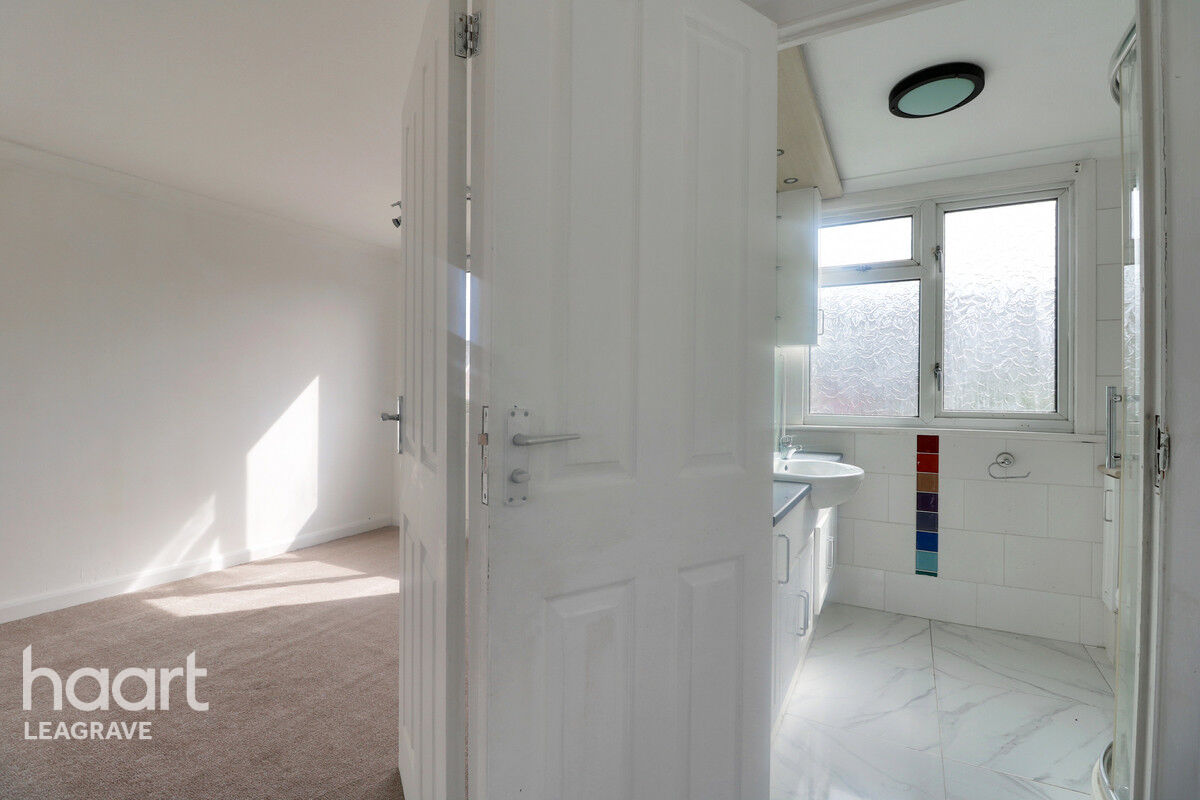 3 bedroom Semidetached house Sudbury Road, Luton £325,000 haart