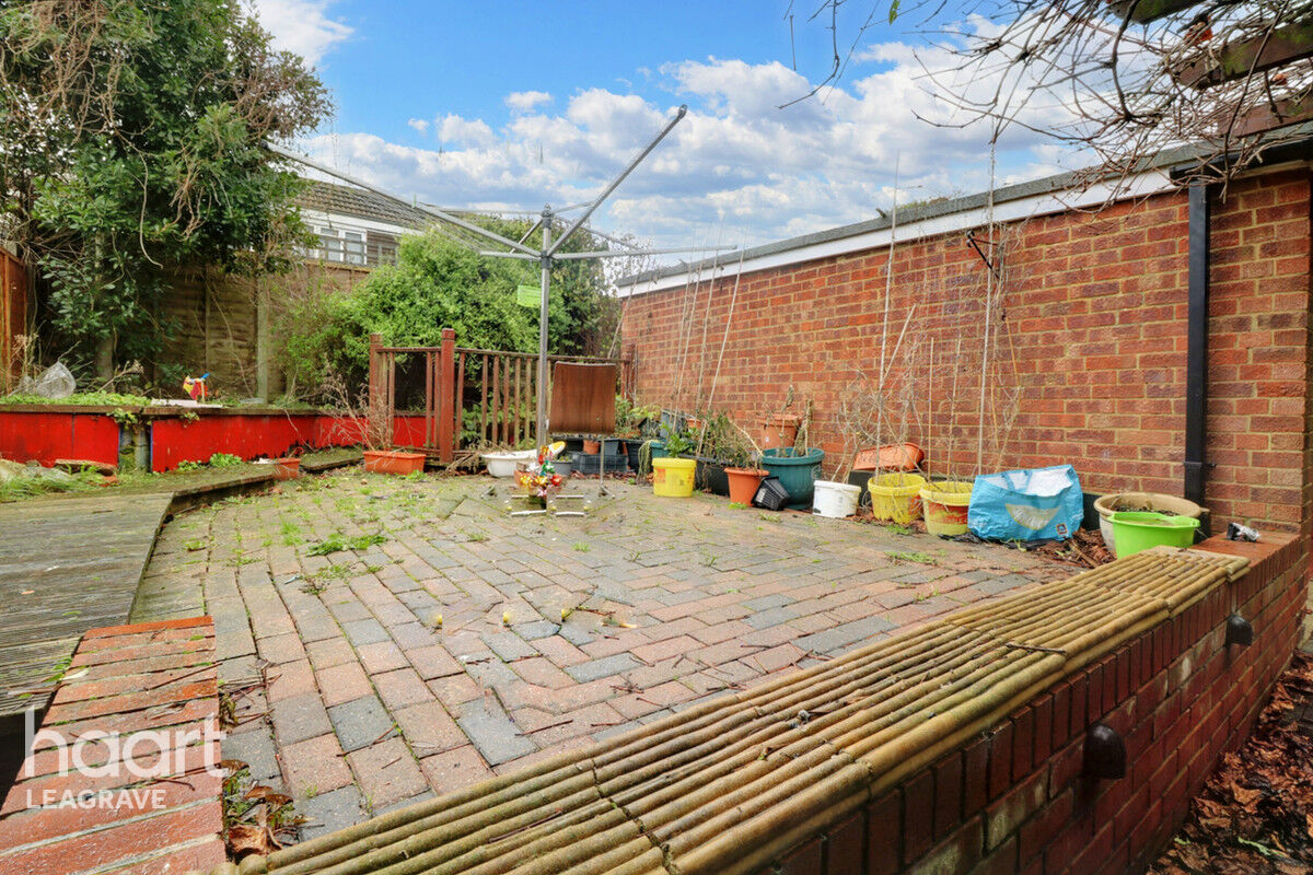 3 bedroom Semidetached house Sudbury Road, Luton £325,000 haart