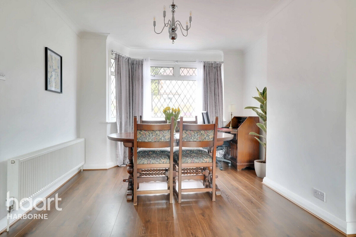 3 bedroom Semidetached house Max Road, Quinton £260,000 haart