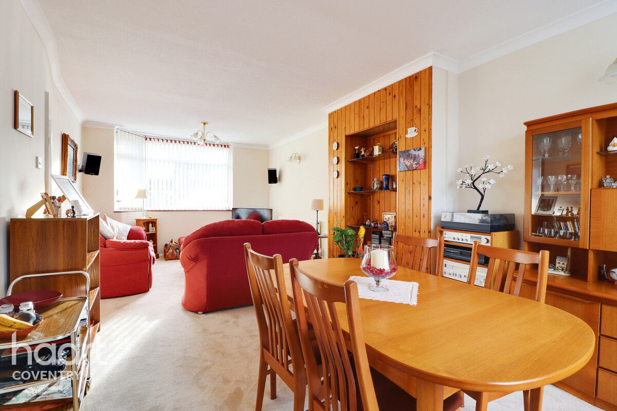 3 bedroom End of terrace house Sunnyside Close, Coventry £250,000