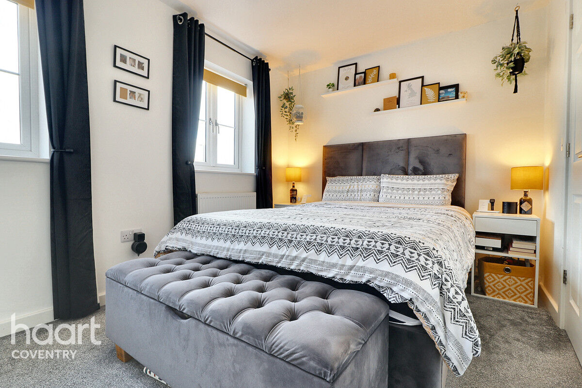 2 bedroom Semidetached house Newhaven Close, Coventry £230,000 haart