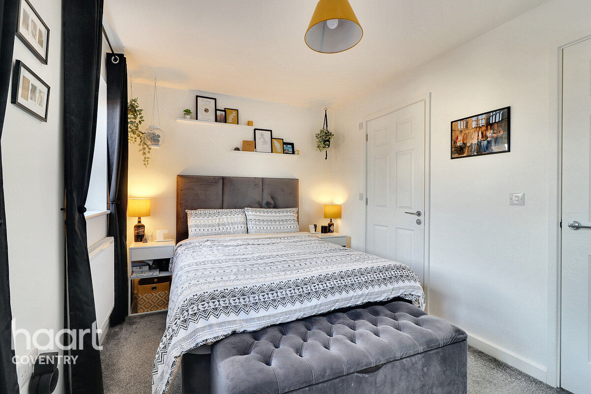 2 bedroom Semidetached house Newhaven Close, Coventry £230,000 haart