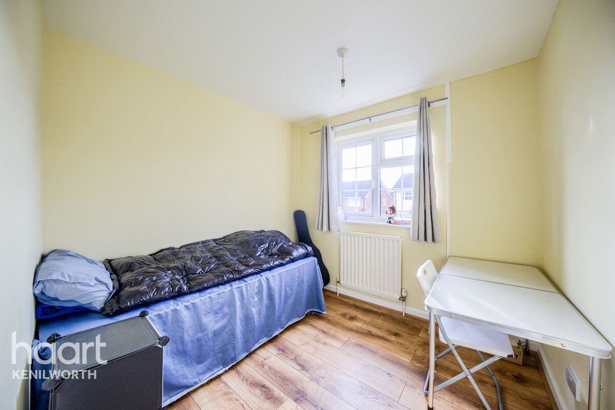 3 bedroom Semidetached house Tisdale Rise, Kenilworth £350,000 haart