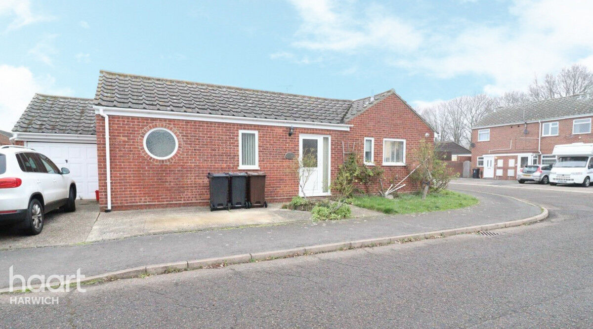 2 bedroom Detached bungalow Rebow Road, Harwich £260,000 haart
