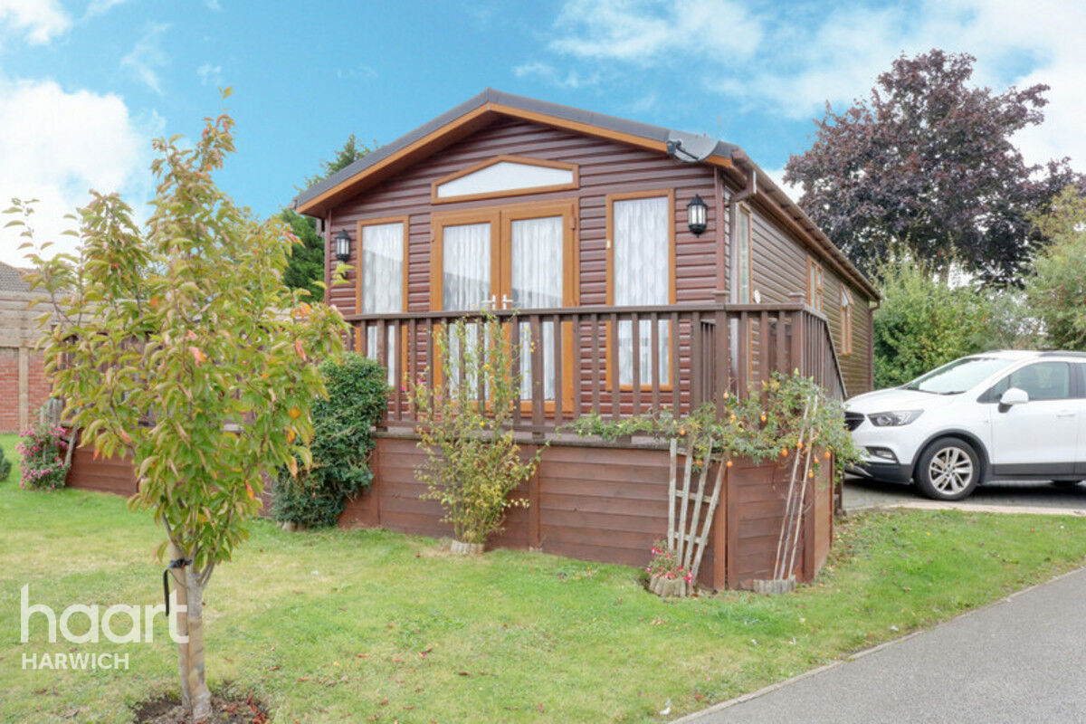 2 bedroom Lodge Low Road, HARWICH £170,000 haart