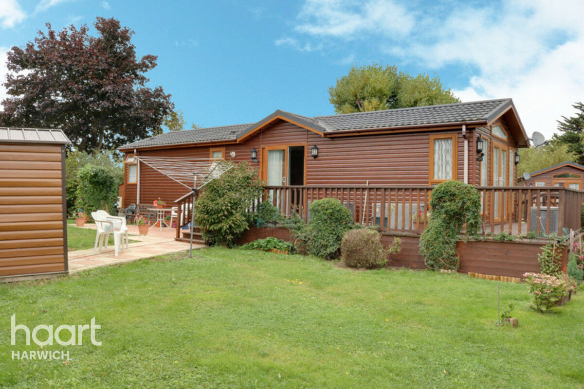 2 bedroom Lodge Low Road, HARWICH £170,000 haart