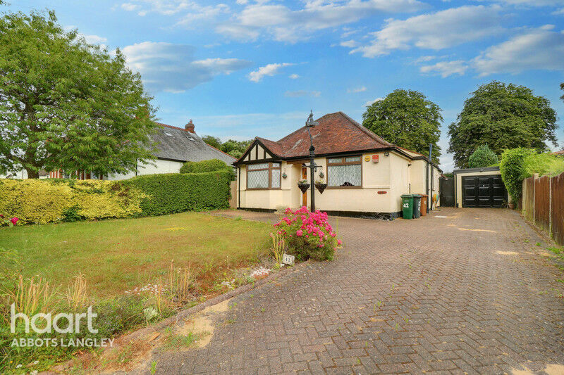 Property For Sale In Abbots Langley, Three Rivers haart