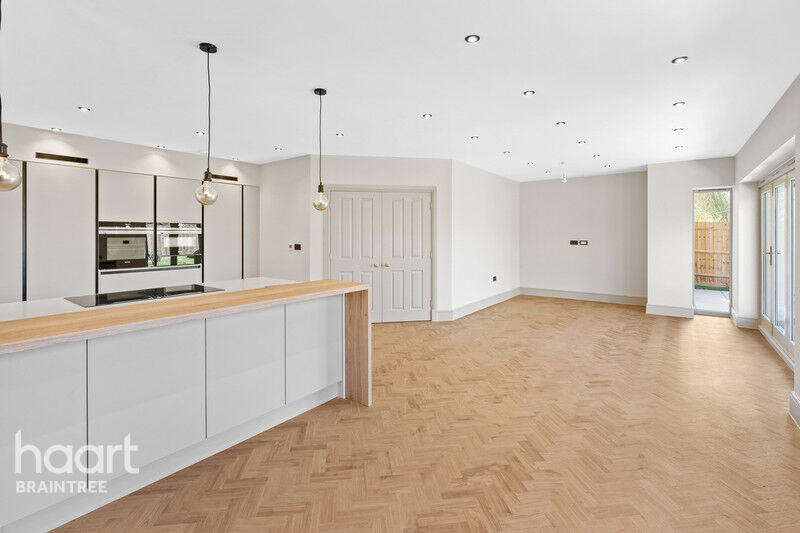 Property For Sale In Braintree, Essex haart