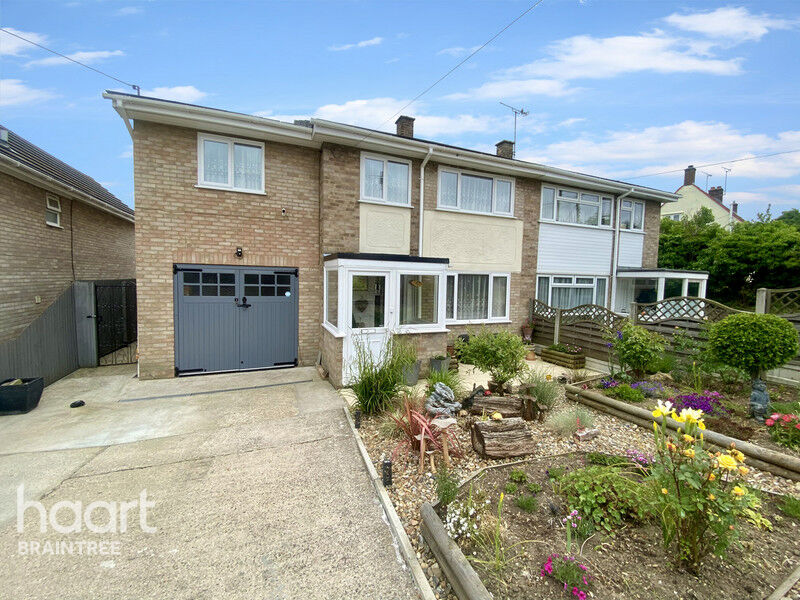 4 bedroom Semidetached house Saffron Gardens, Braintree £440,000