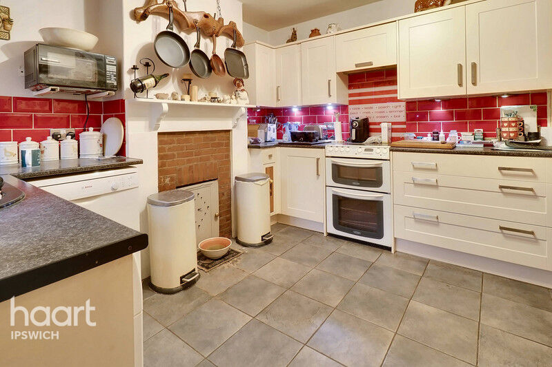 Property For Sale In Hollesley, East Suffolk haart