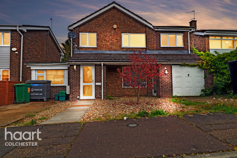 Property For Sale In Colchester, Essex haart