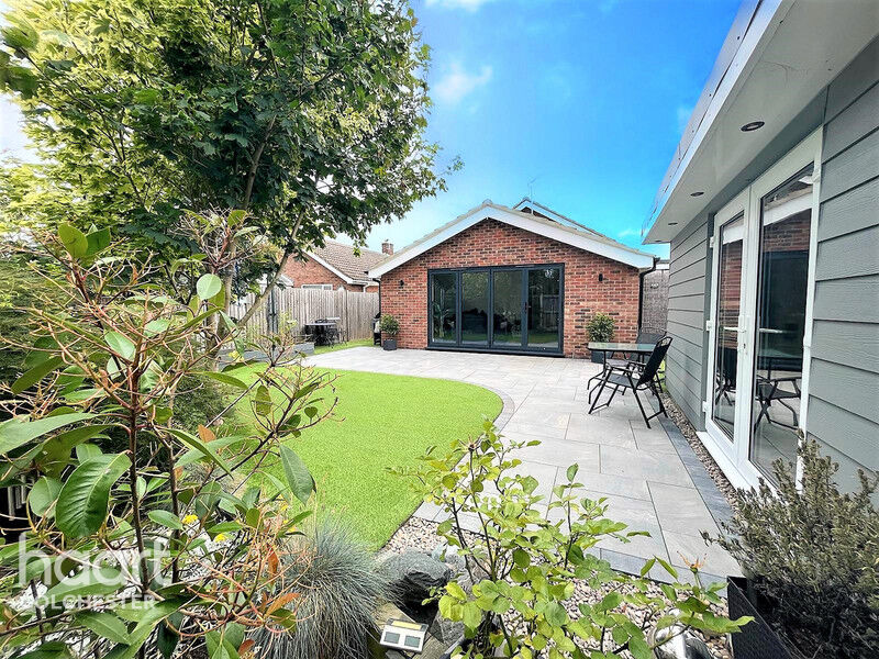 Property For Sale In Jaywick, Tendring haart