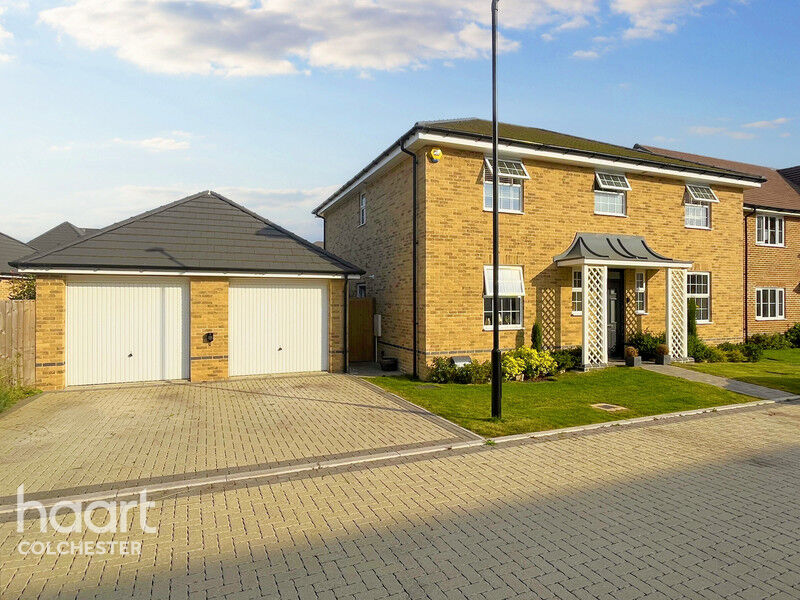 Property For Sale In Colchester, Essex haart
