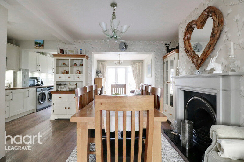 Property For Sale In Roe End, Dacorum haart