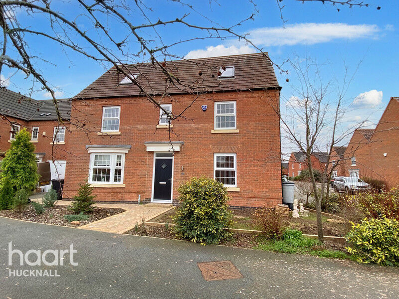 Property For Sale In Ravenshead, Gedling haart